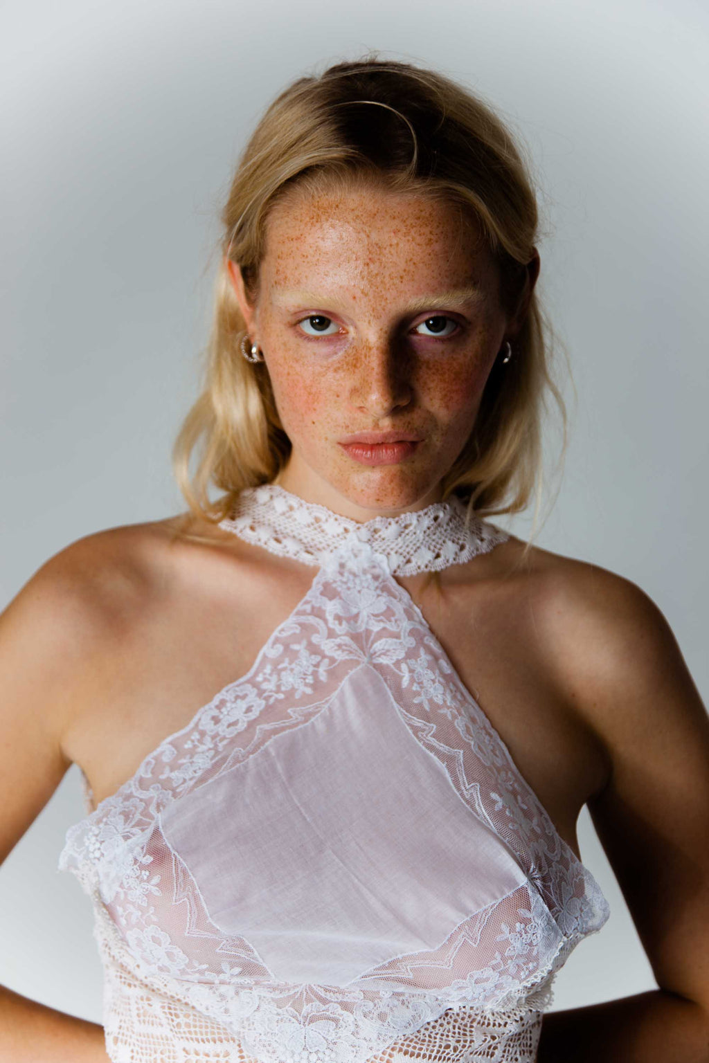 HANDKERCHIEF TOP HALTER