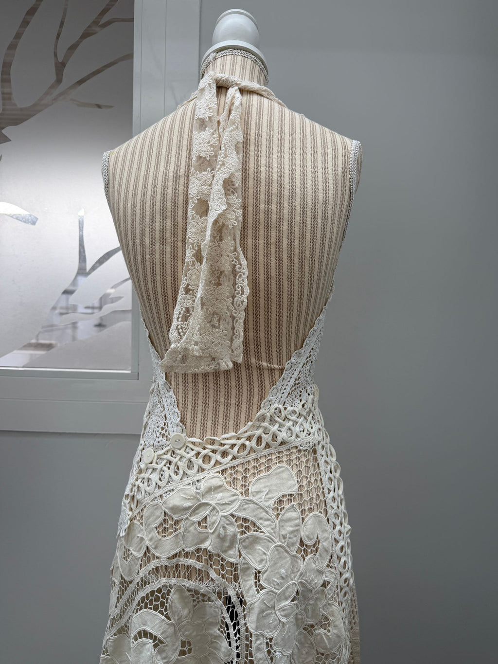 Custom dress Berta plus veil