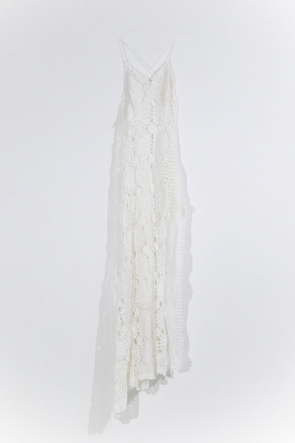 HANDKERCHIEF DRESS MAXI