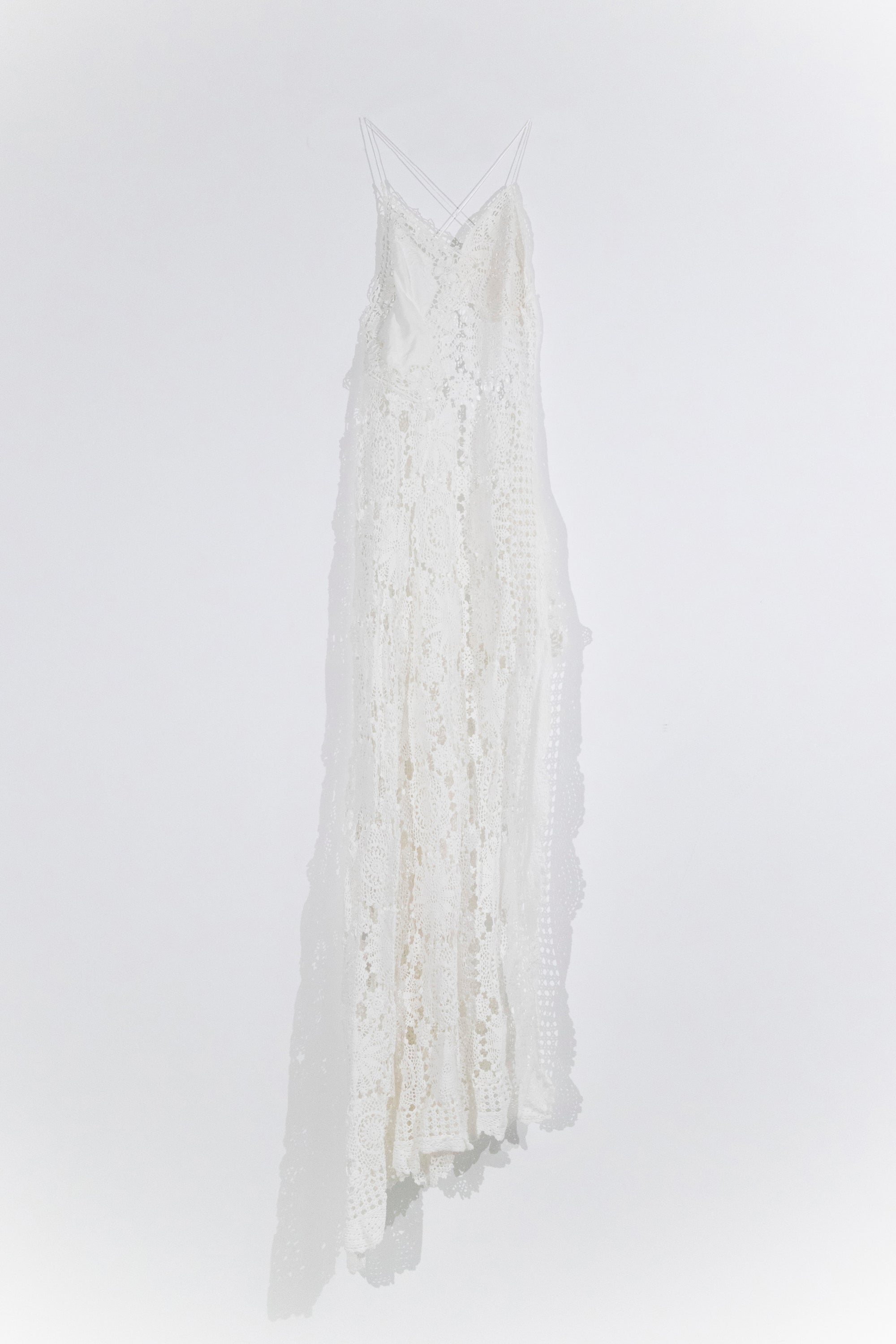 HANDKERCHIEF DRESS MAXI