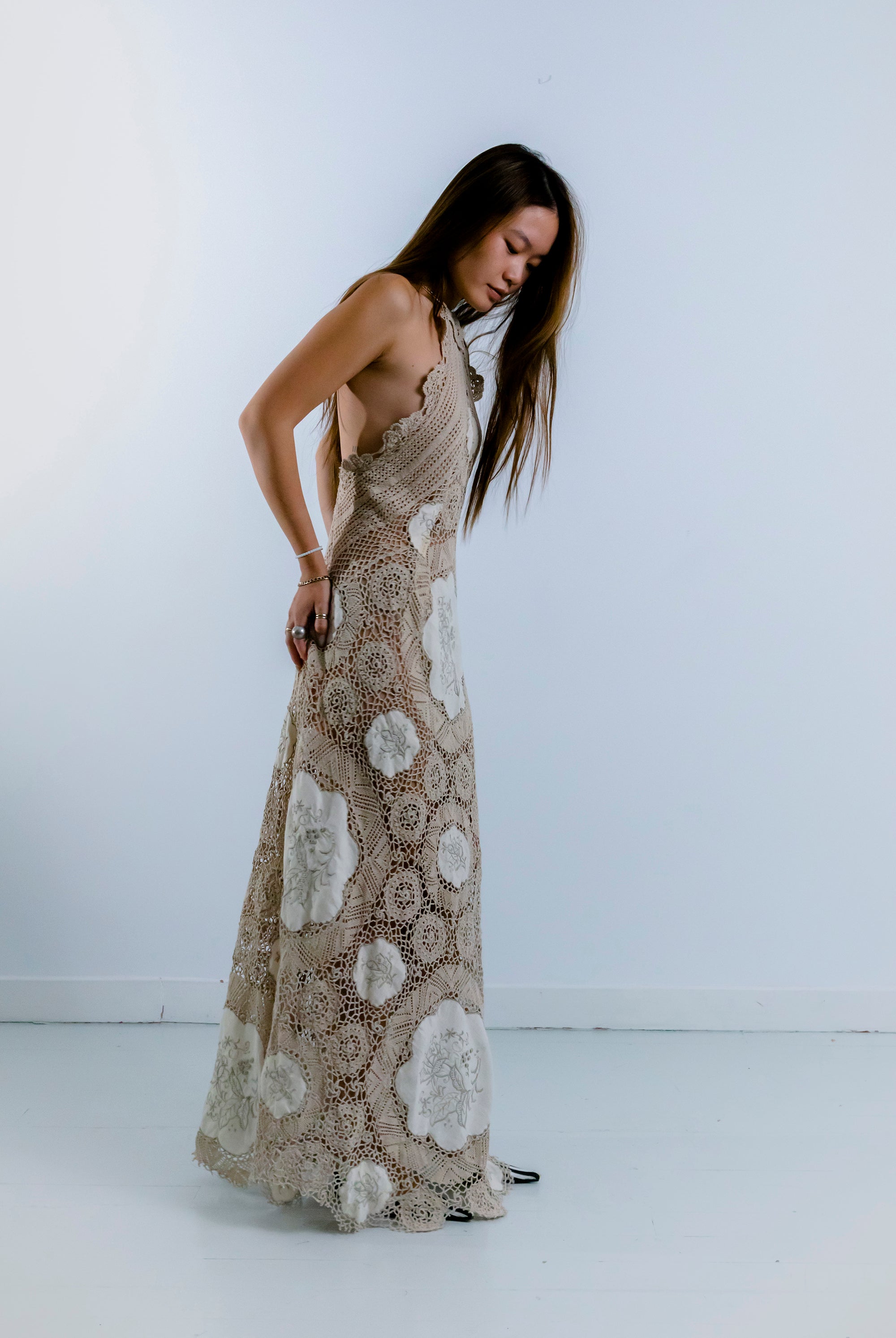 HANDKERCHIEF DRESS MAXI