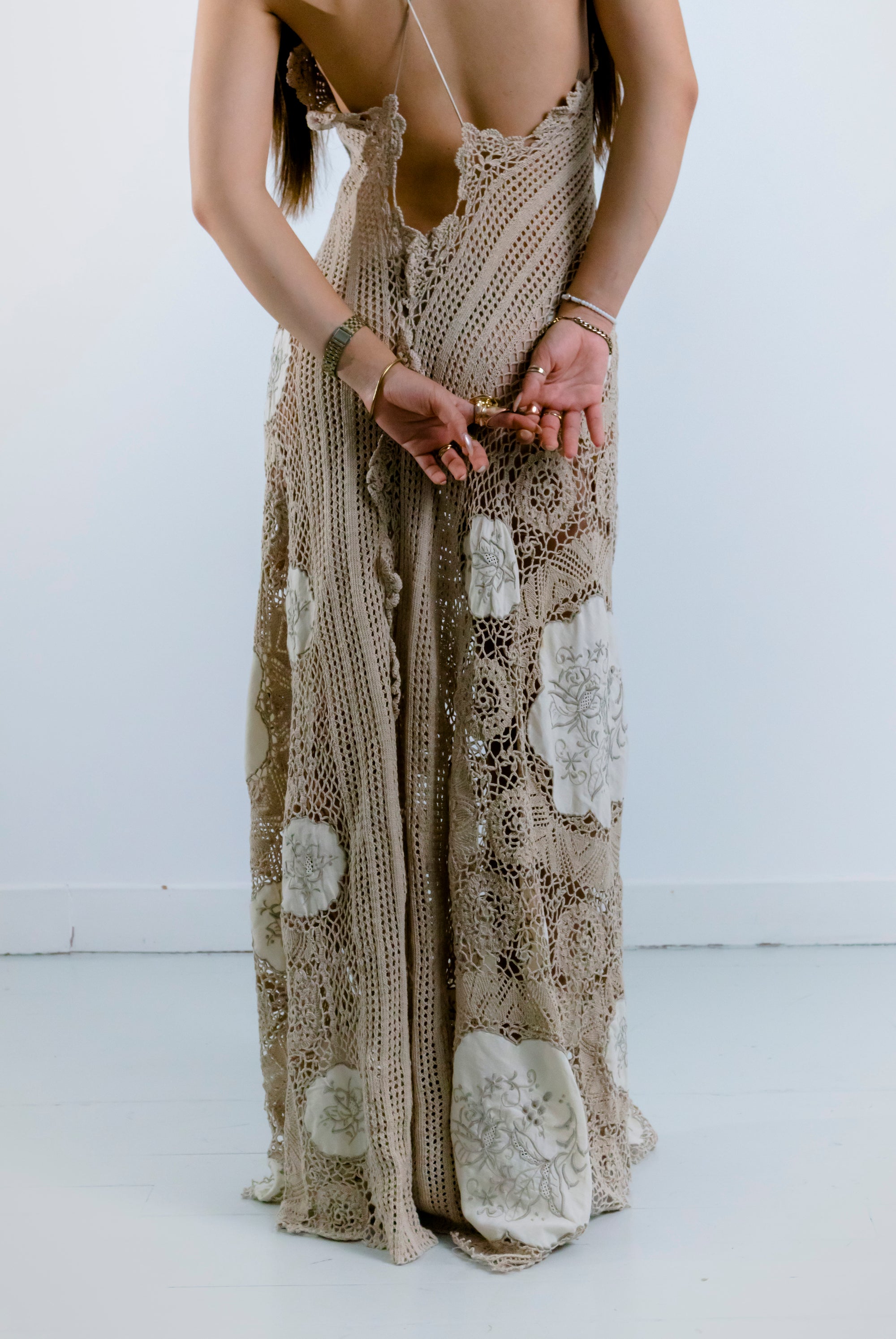 HANDKERCHIEF DRESS MAXI