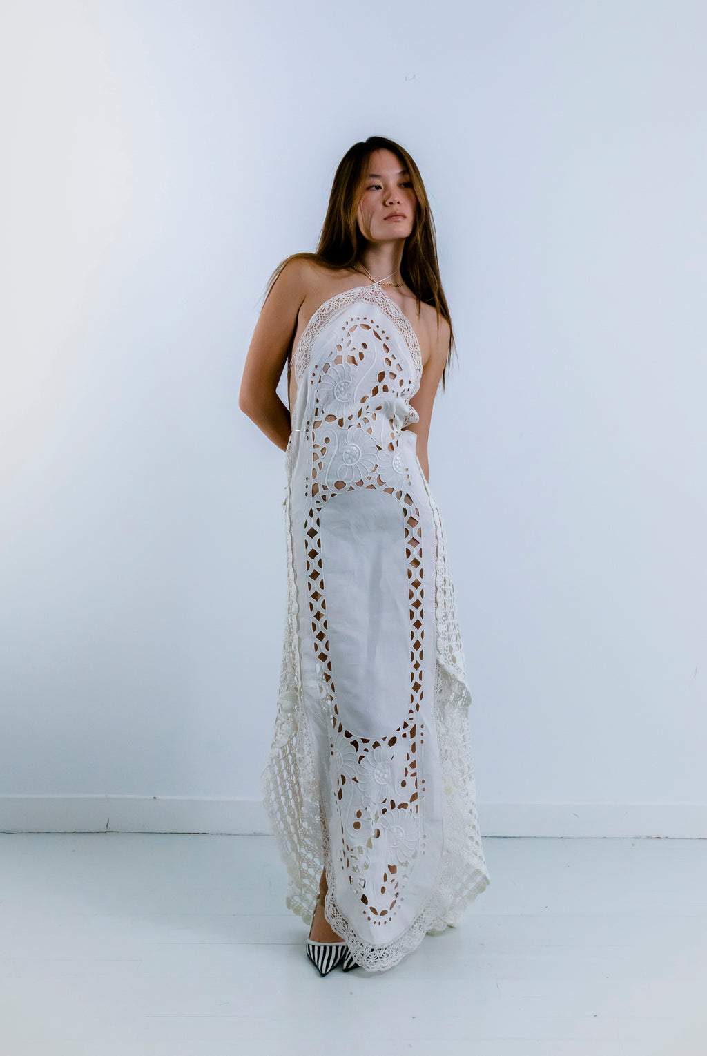 HANDKERCHIEF DRESS HALTER